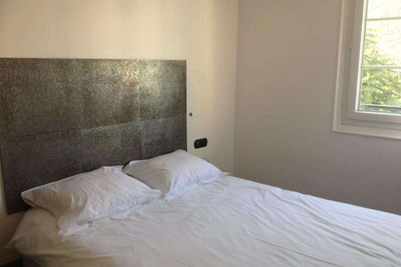 The Element Hotel Paris Luaran gambar