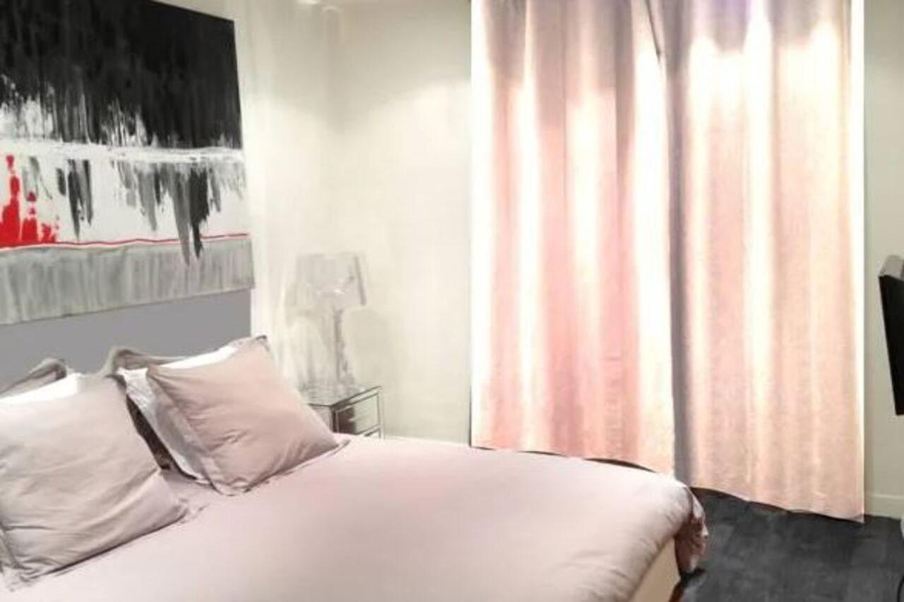 The Element Hotel Paris Luaran gambar