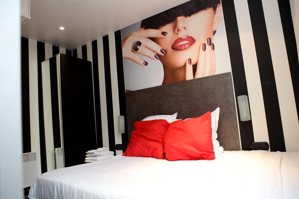 The Element Hotel Paris Luaran gambar