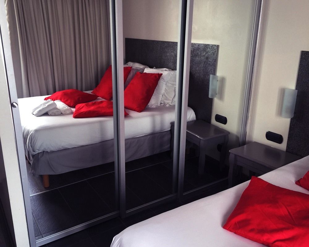 The Element Hotel Paris Luaran gambar